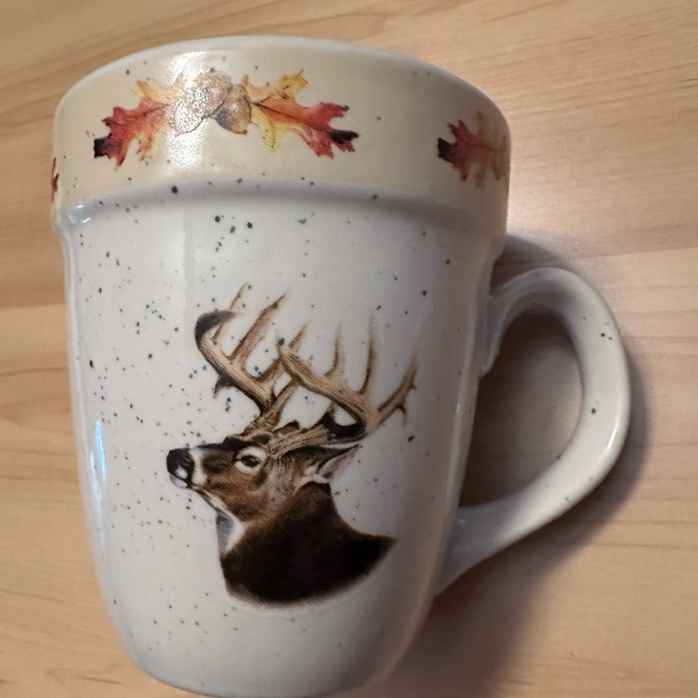 Vintage J.Q Outdoors Rivers edge deer mug